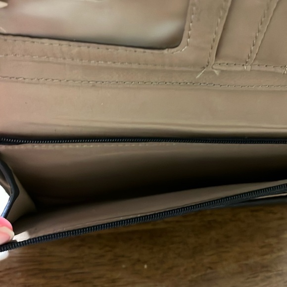 Relic wallet - Picture 5 of 6